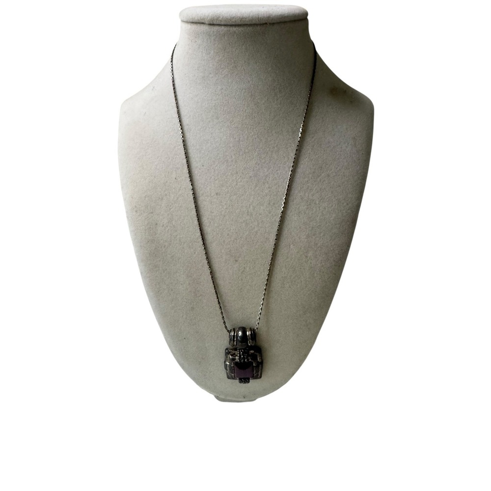 Elegant Silver Tone Square Pendant‎ Necklace with Purple Gem Accent Vintage Y2K